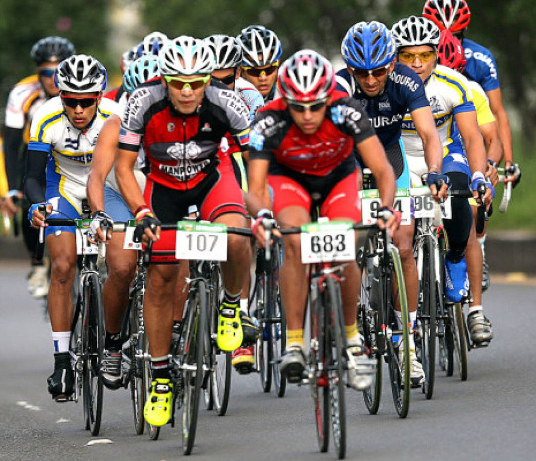 II Vuelta Ciclística: Espectacular celebración de clase mundial