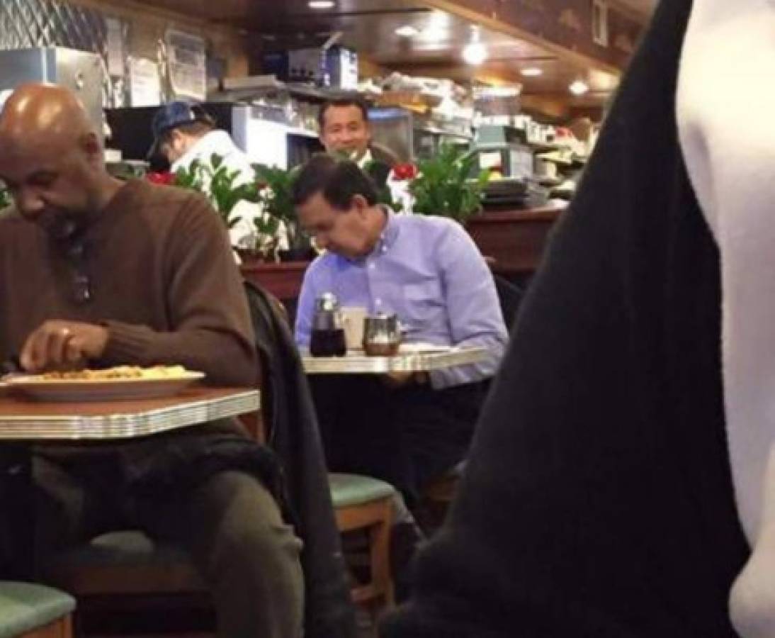 Circulan fotos de Callejas comiendo en Nueva York