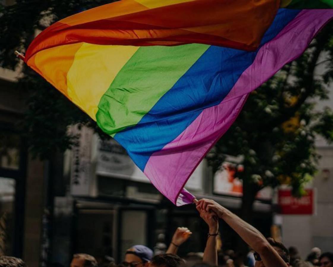 Un 10% de la comunidad LGTBI+ estará presente en los desfiles del 15 de septiembre