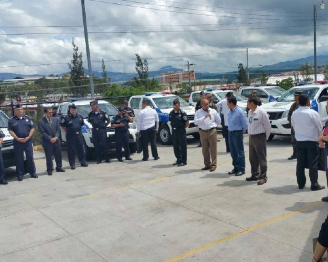 Honduras: Entregan 80 patrullas a la Policía Nacional