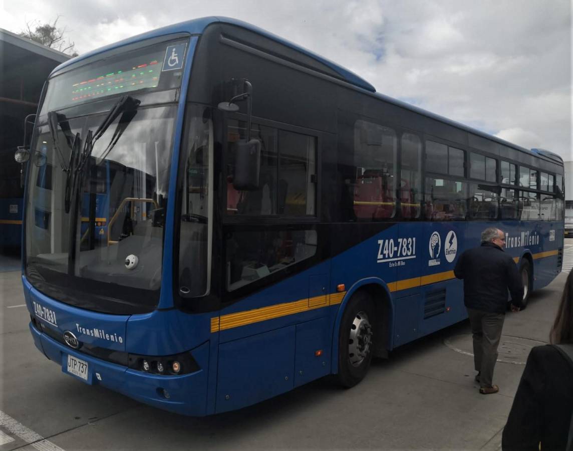 No hay condiciones en la capital para que funcionen buses eléctricos