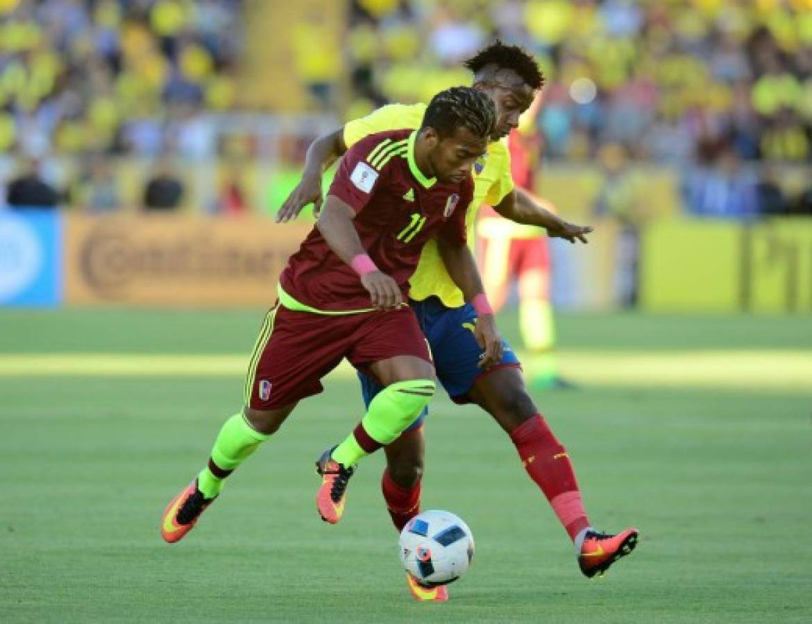 Ecuador golea 3-0 a Venezuela y sigue en zona de clasificación directa