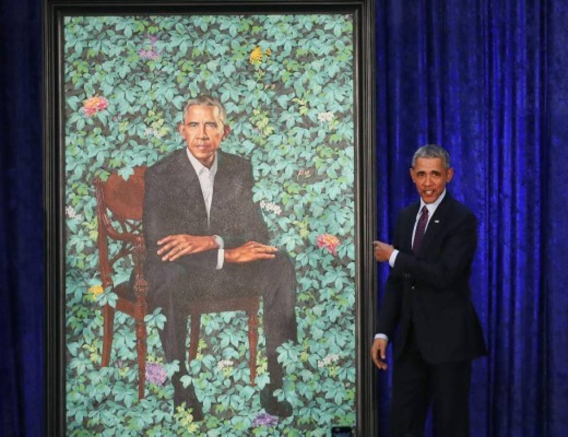 Michelle y Barack Obama revelan sus retratos oficiales en el National Portrait Gallery