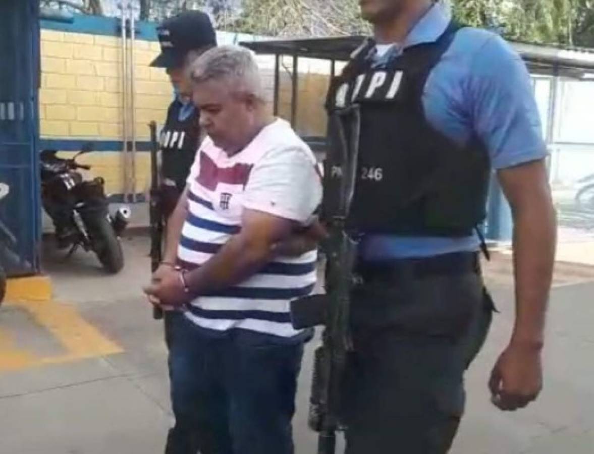 Autoridades presentan a exfuncionario detenido por delito de estafa en Juticalpa