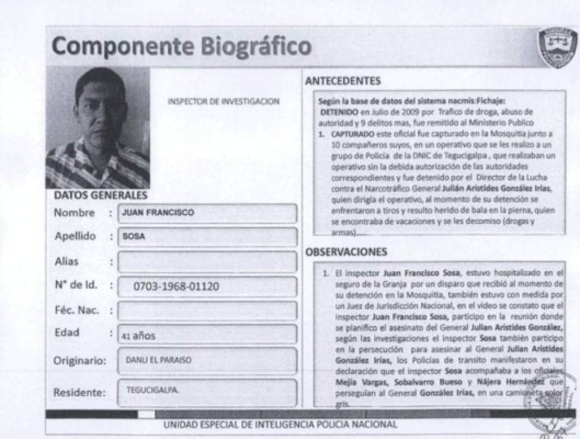 Ficha del policía Juan Francisco Sosa levantada por la Inteligencia de la Policía Nacional.