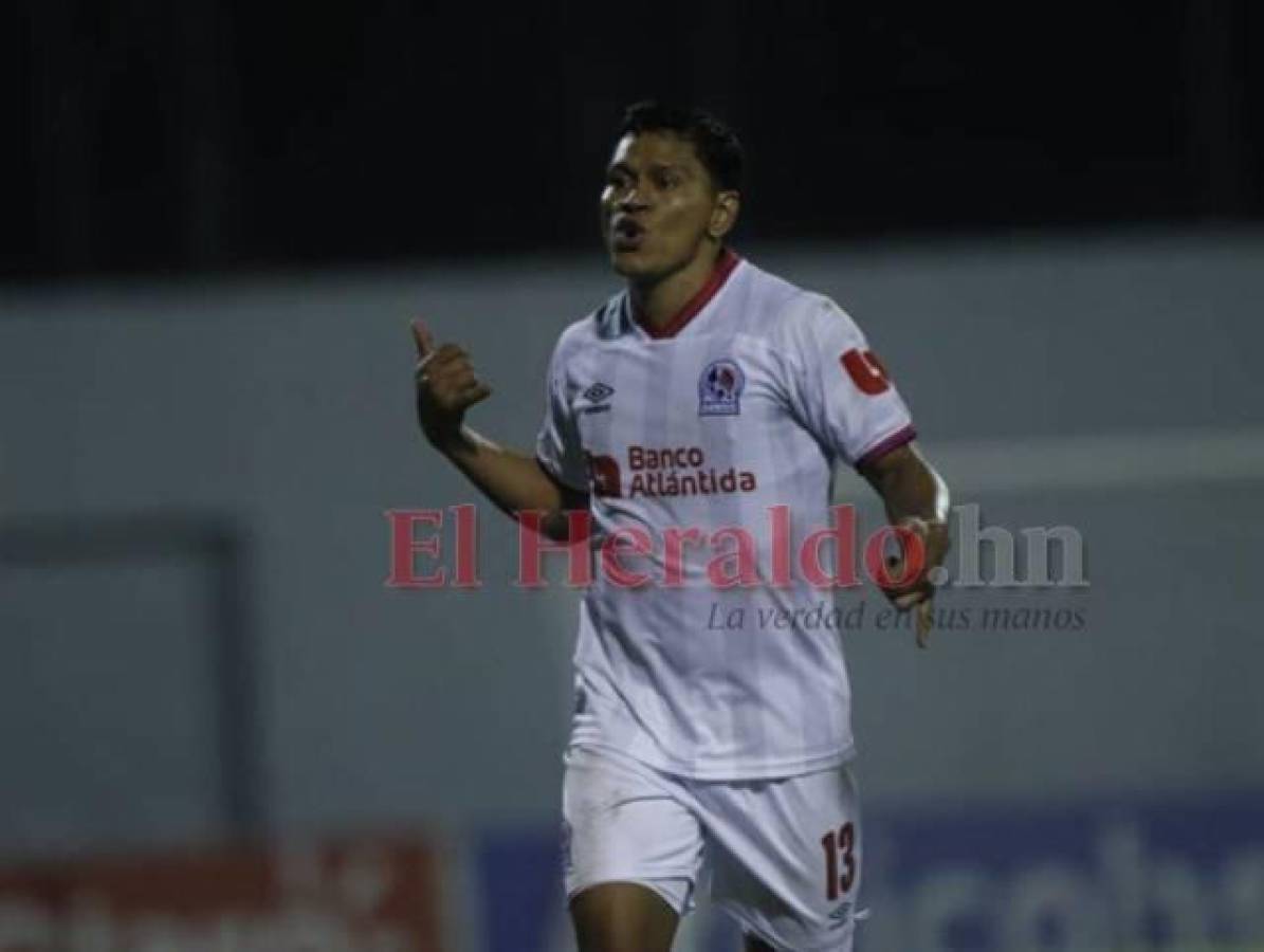 Bryan Moya busca revancha tras cumplir castigo de FIFA: “Estoy listo”