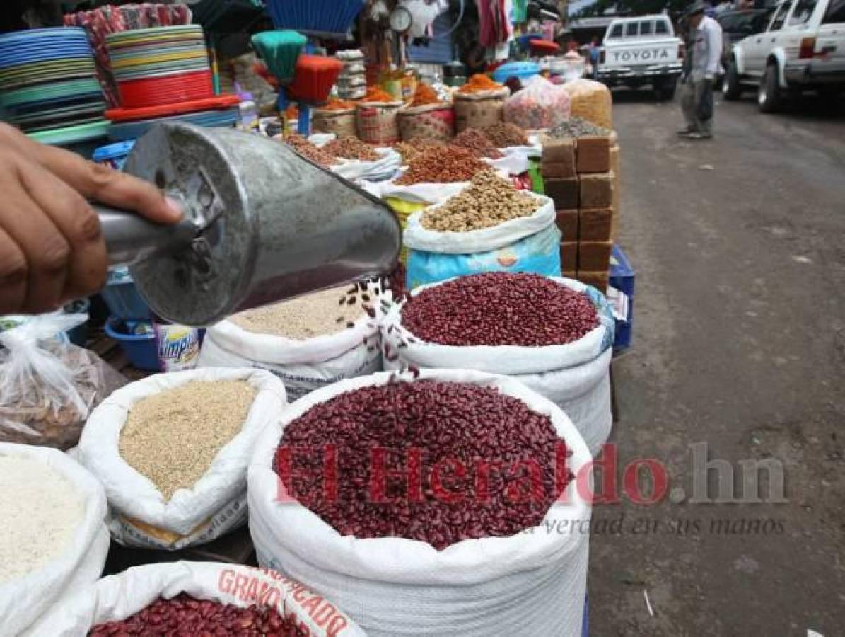 En Honduras un tiempo de comida tiene un costo promedio de 15.55 lempiras, según el Cohep