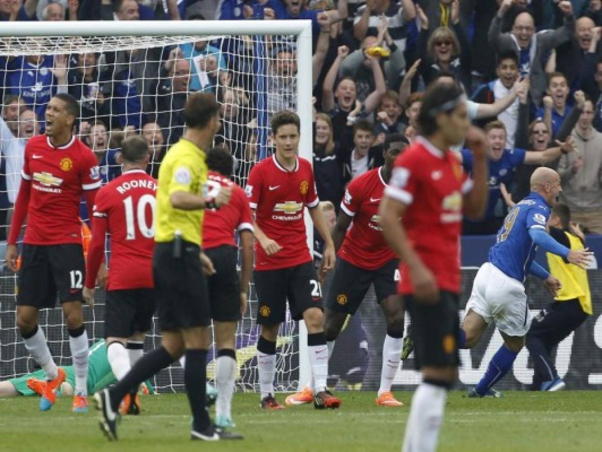 Manchester United es goleado por el Leicester