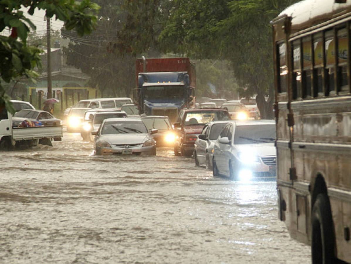 Copeco extiende alerta verde por lluvias en el territorio nacional