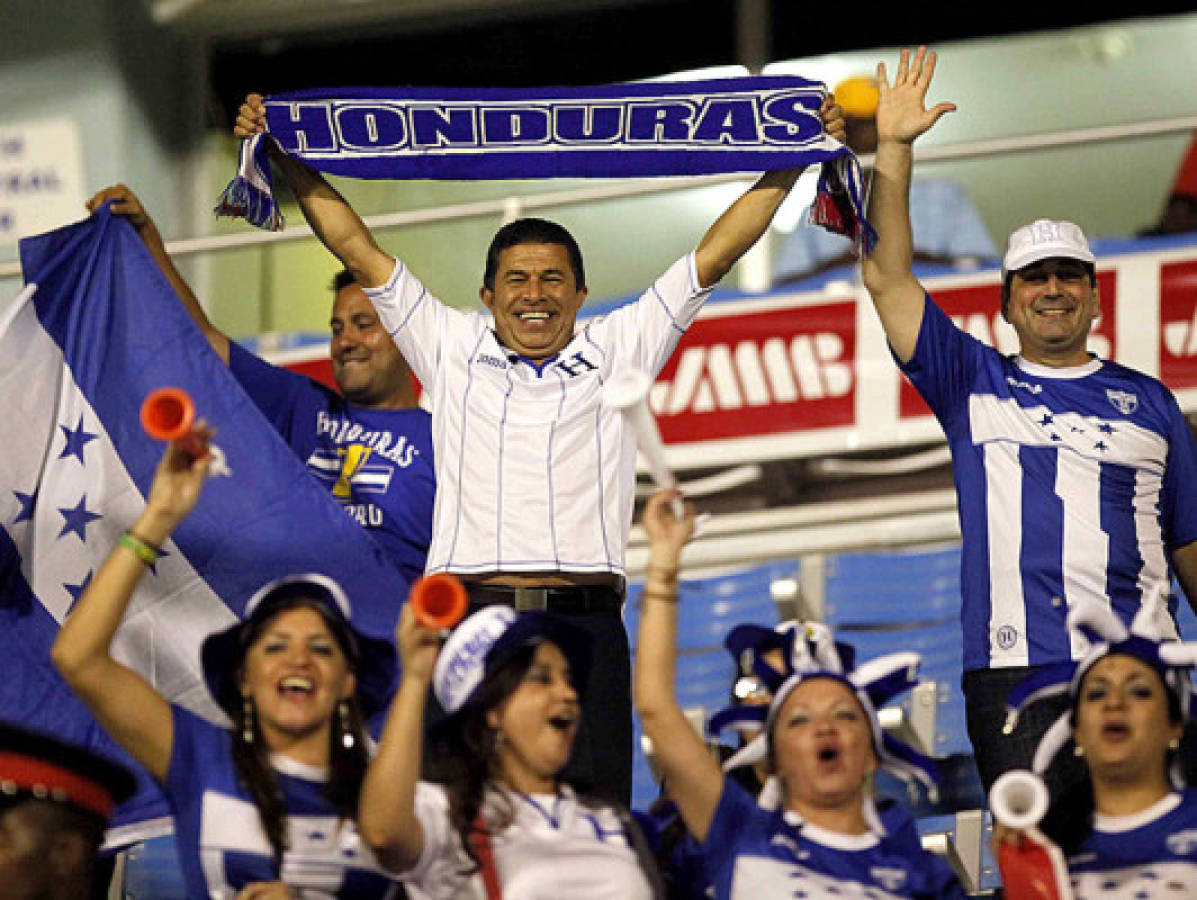 ¡GRACIAS SELECCIÓN! ¡HONDURAS ESTÁ EN BRASIL!