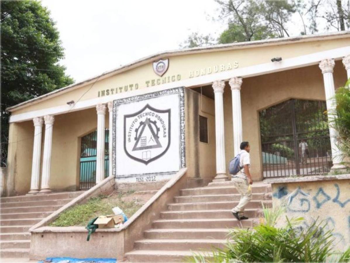 Honduras: Sitiada la Kennedy por actos vandálicos de estudiantes