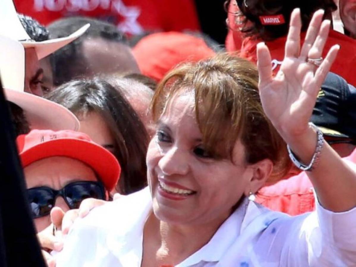 Xiomara reitera que va por la reelección con 'Mel”