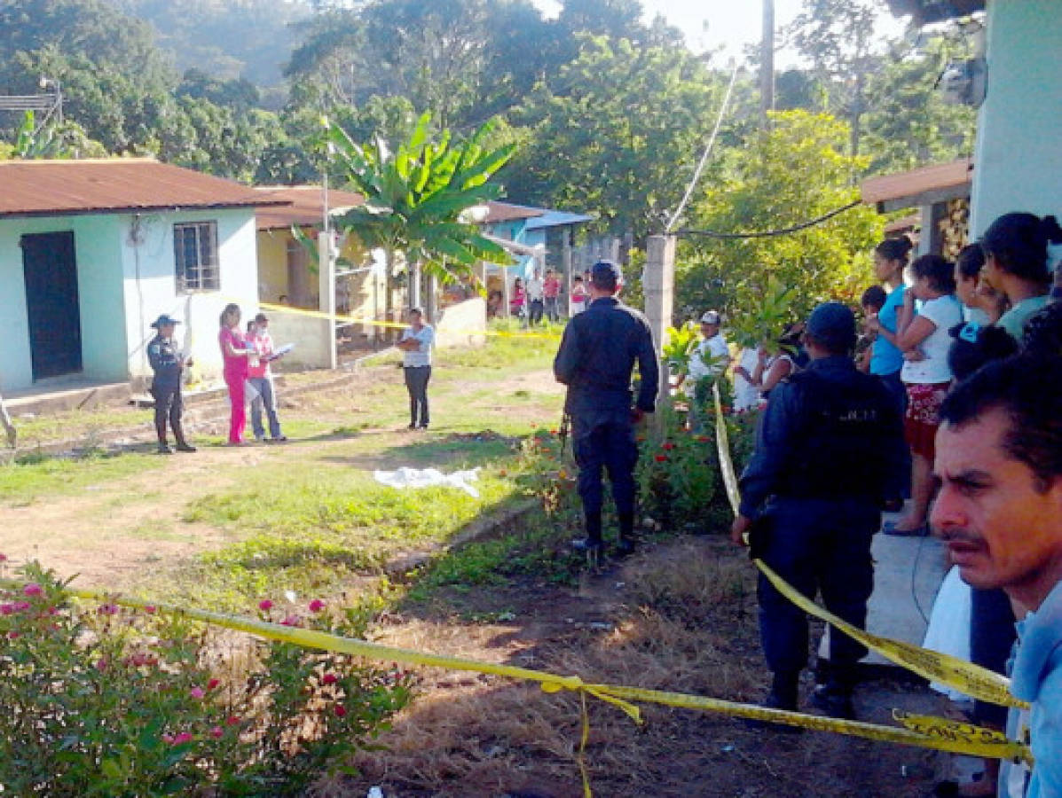 Autoridades allanan vivienda del abuelo de niño asesinado