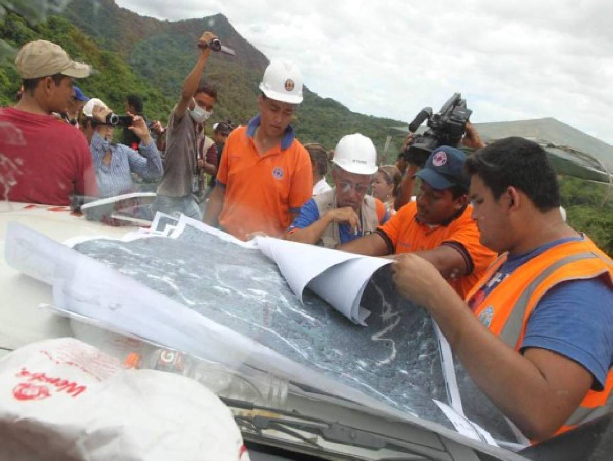 Continúa complicada búsqueda de mineros en el sur de Honduras