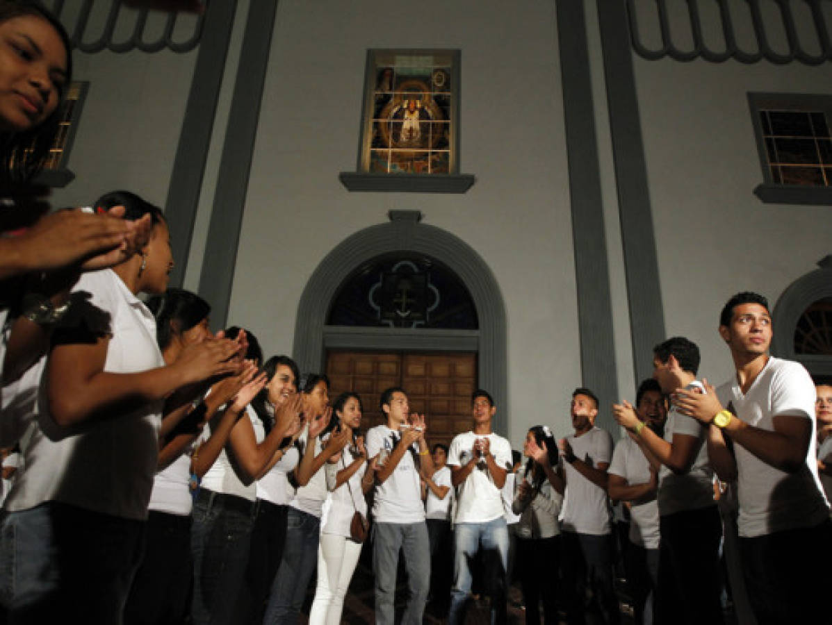 Honduras le dedica aplauso de 8 minutos al papa Benedicto XVI