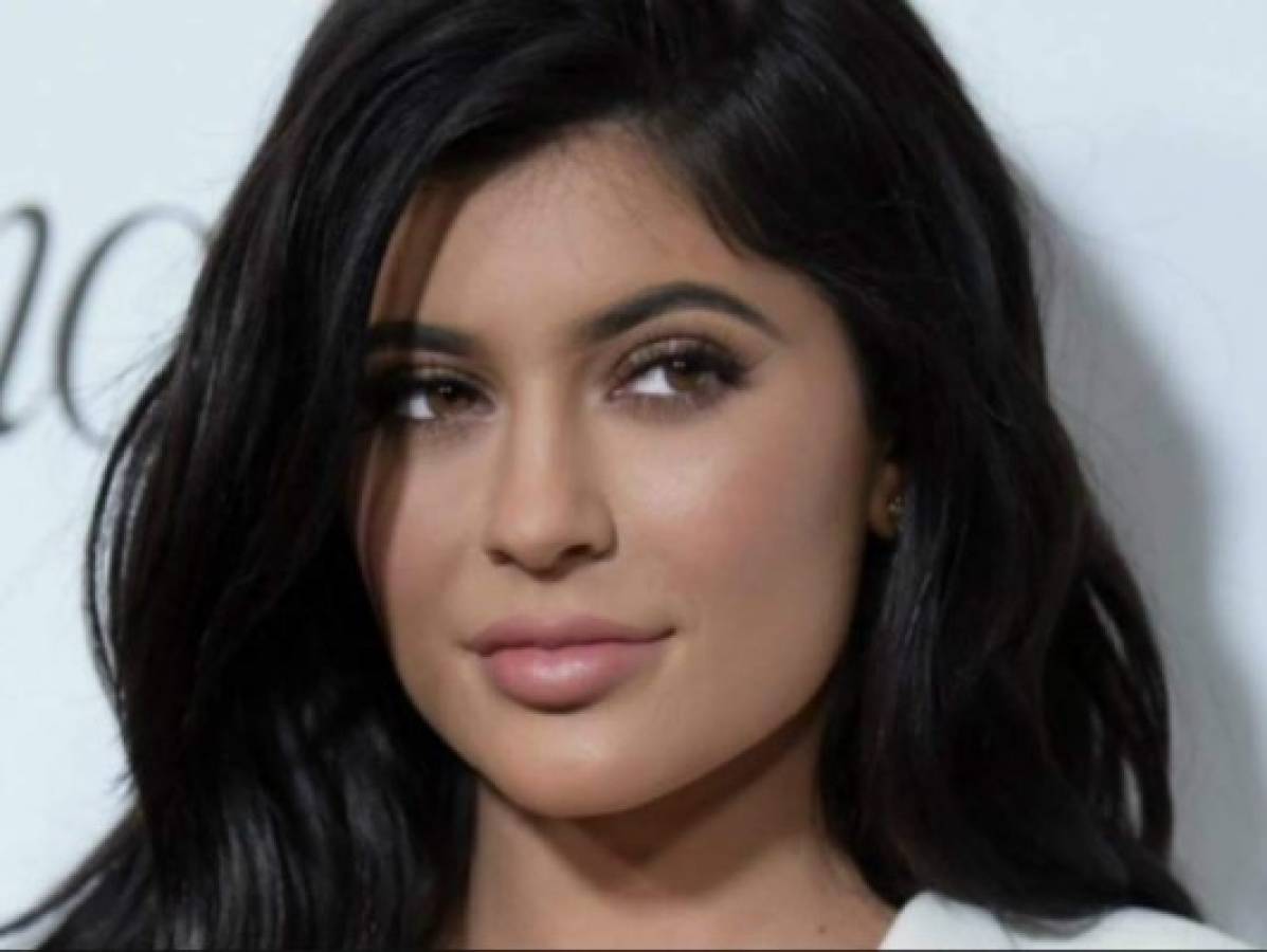 Kylie Jenner le dijo adiós a su larga cabellera