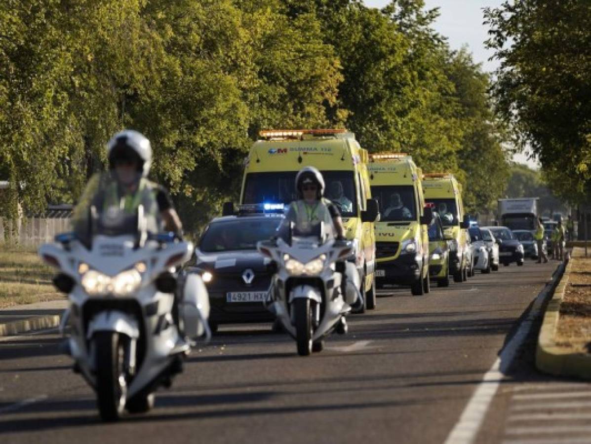 Sacerdote con ébola llega a Madrid bajo estrictas medidas