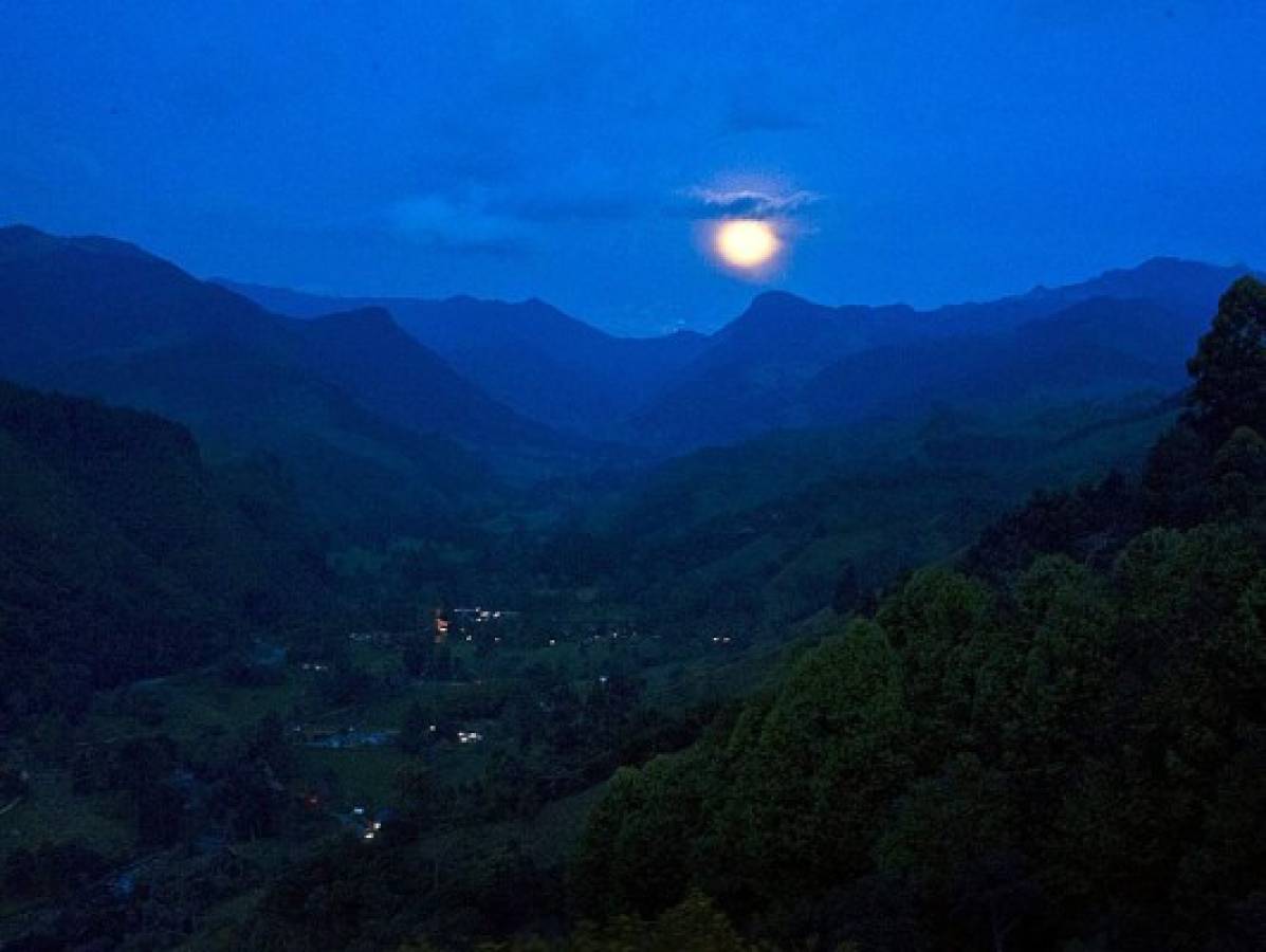 Cómo vio el mundo el eclipse lunar