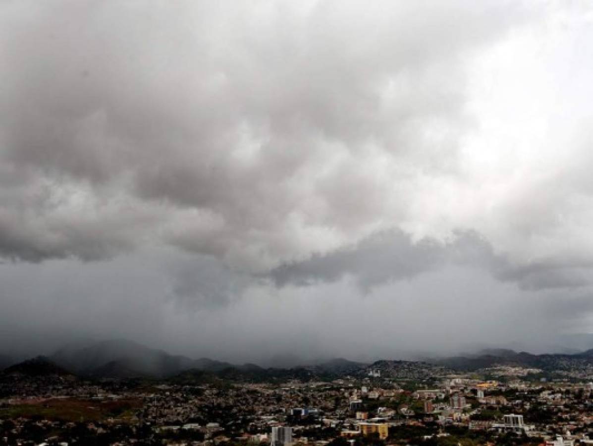 Alerta verde por lluvias se extiende a doce departamentos de Honduras