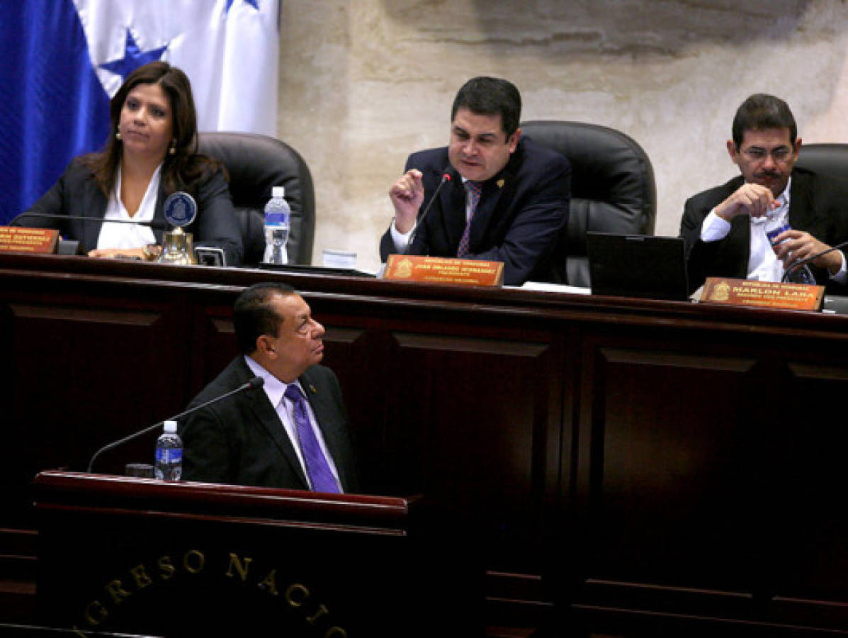 Juan Orlando Hernández al frente del Congreso Nacional