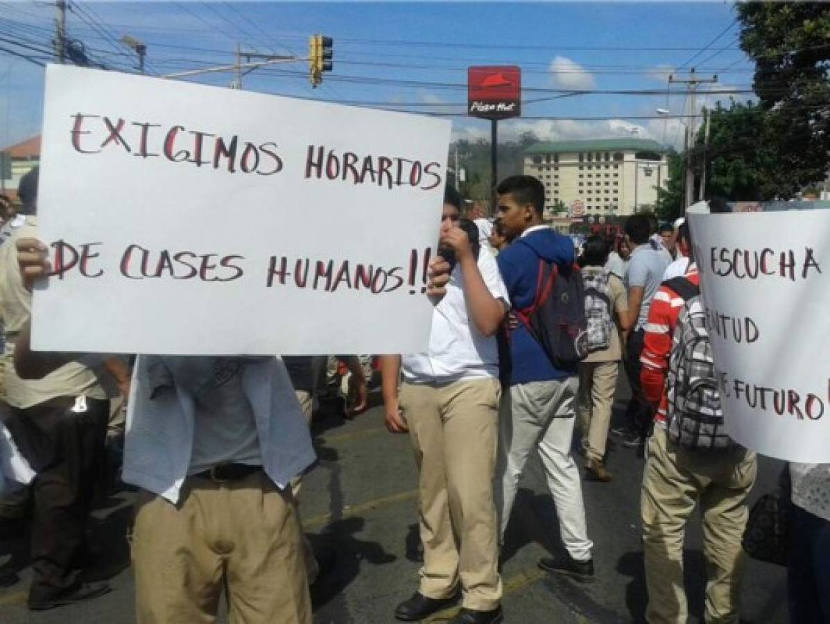 Policías resguardarán colegios de Honduras