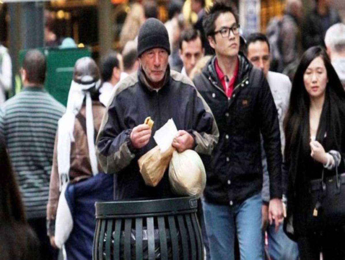 Turista confunde a Richard Gere con un vagabundo