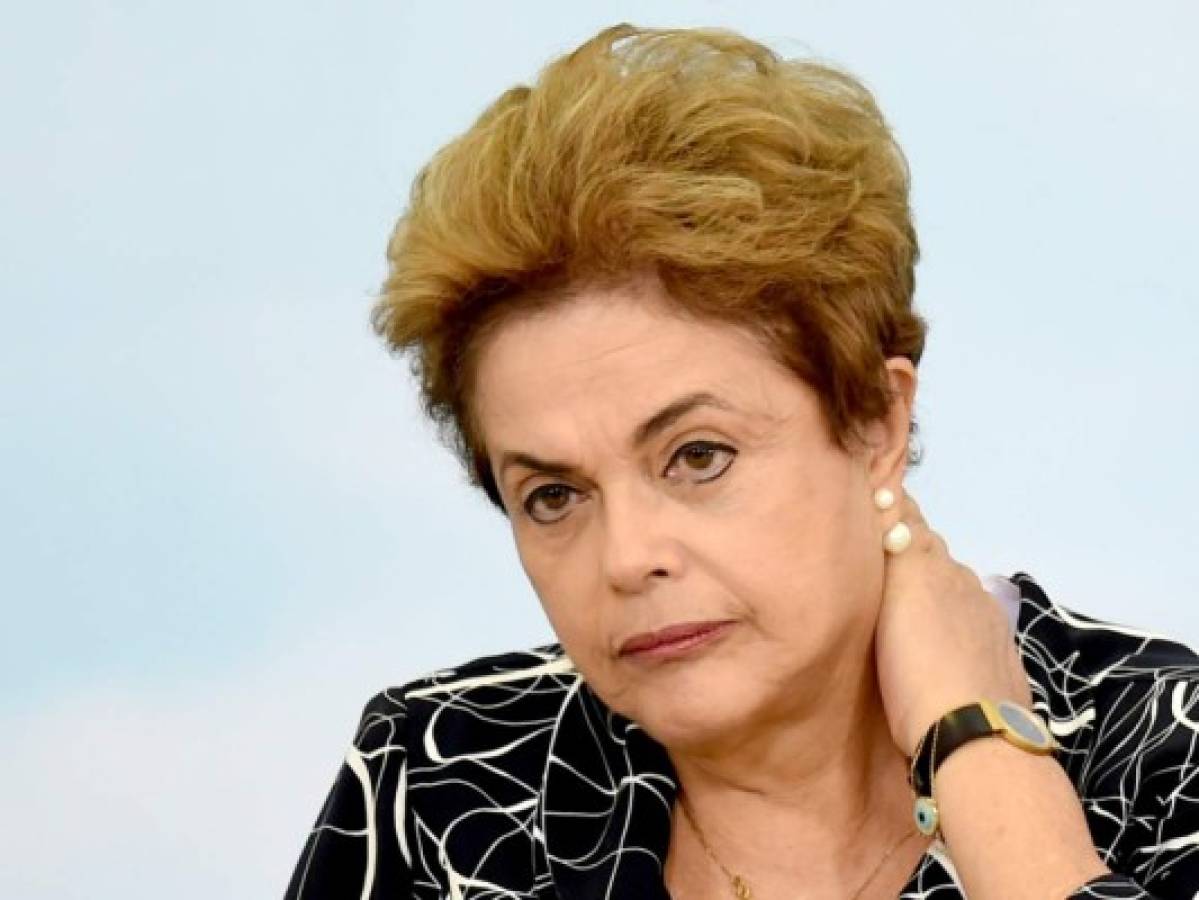 Brasil: comisión del Senado recomienda impeachment y suspensión de Rousseff