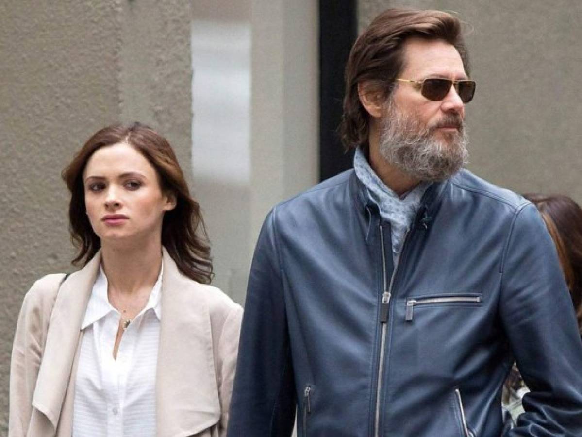 Jim Carrey es acusado de estar involucrado en la muerte de su exnovia