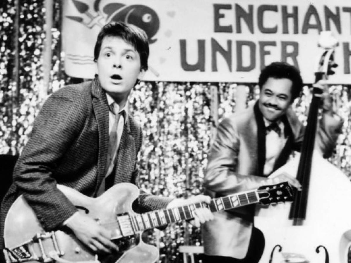 AUDIO: Cinco canciones que marcaron una época con Back to the Future