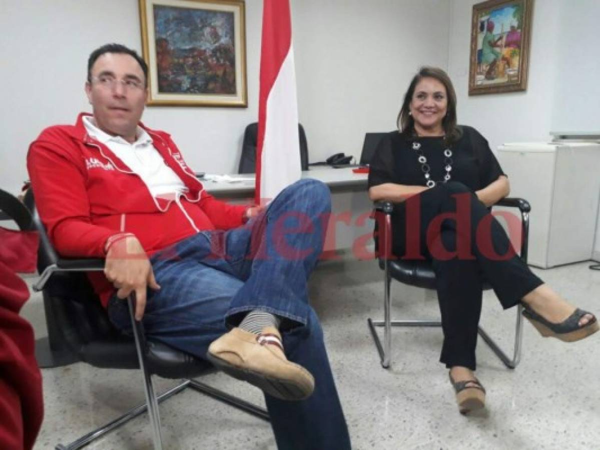 Gabriela Núñez vuelve a reunirse con Luis Zelaya