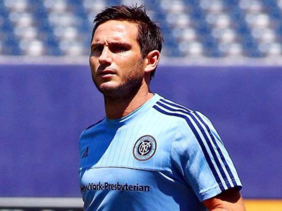 El futbolista inglés Lampard anuncia su retirada a los 38 años