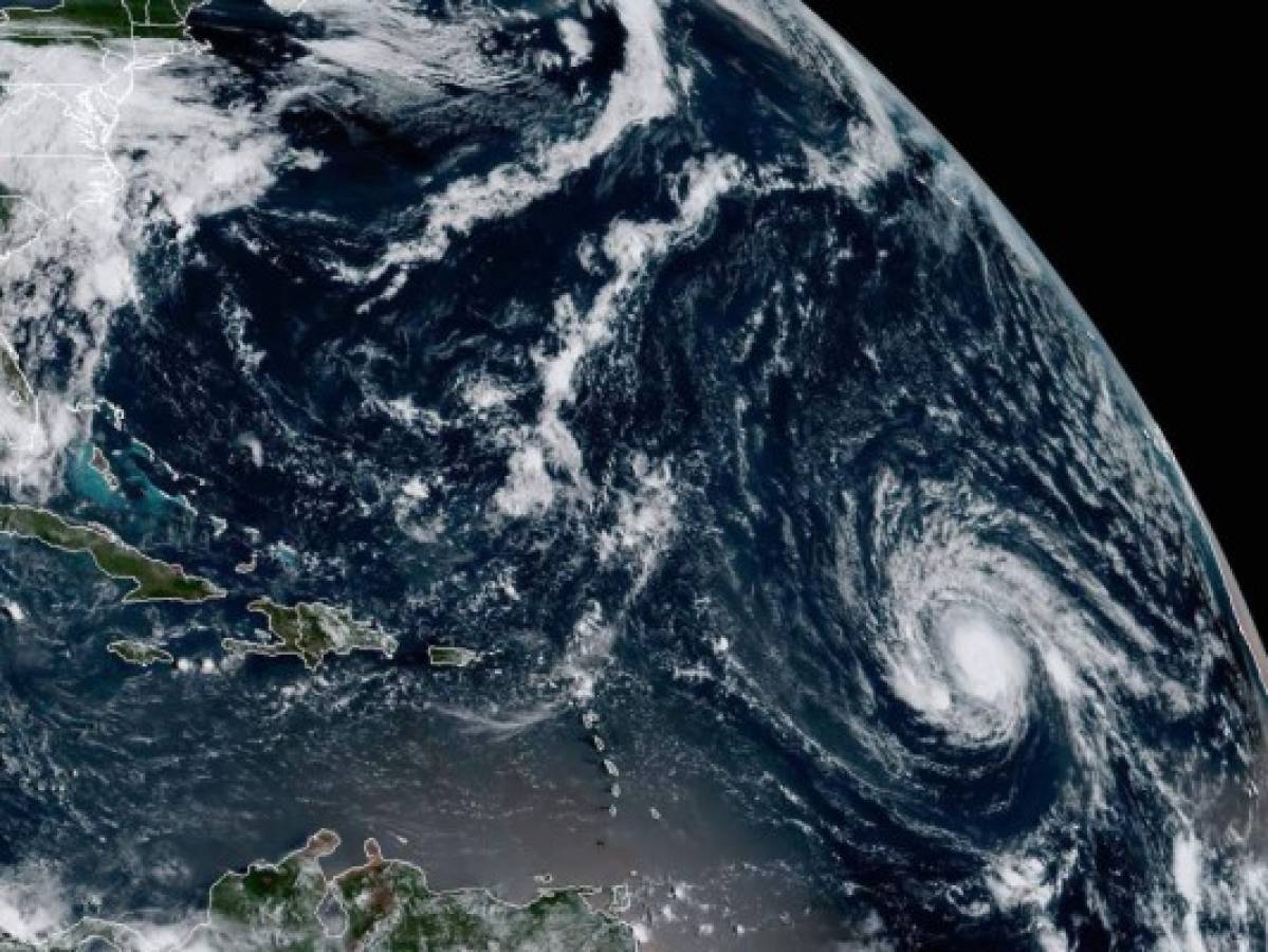 El Caribe se prepara ante el inminente paso del huracán Irma   