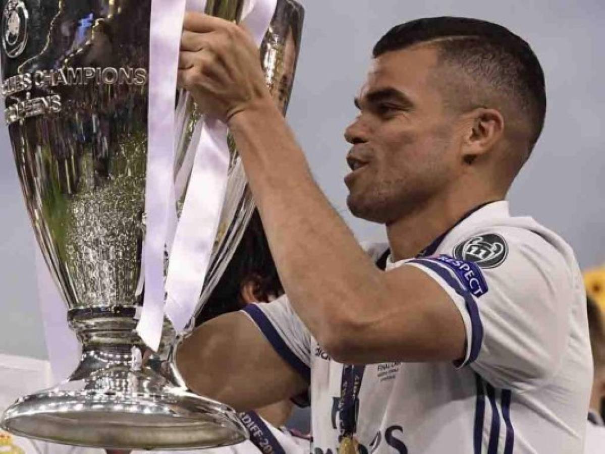 Pepe se despide del Real Madrid y su esposa envía un mensaje al madridismo