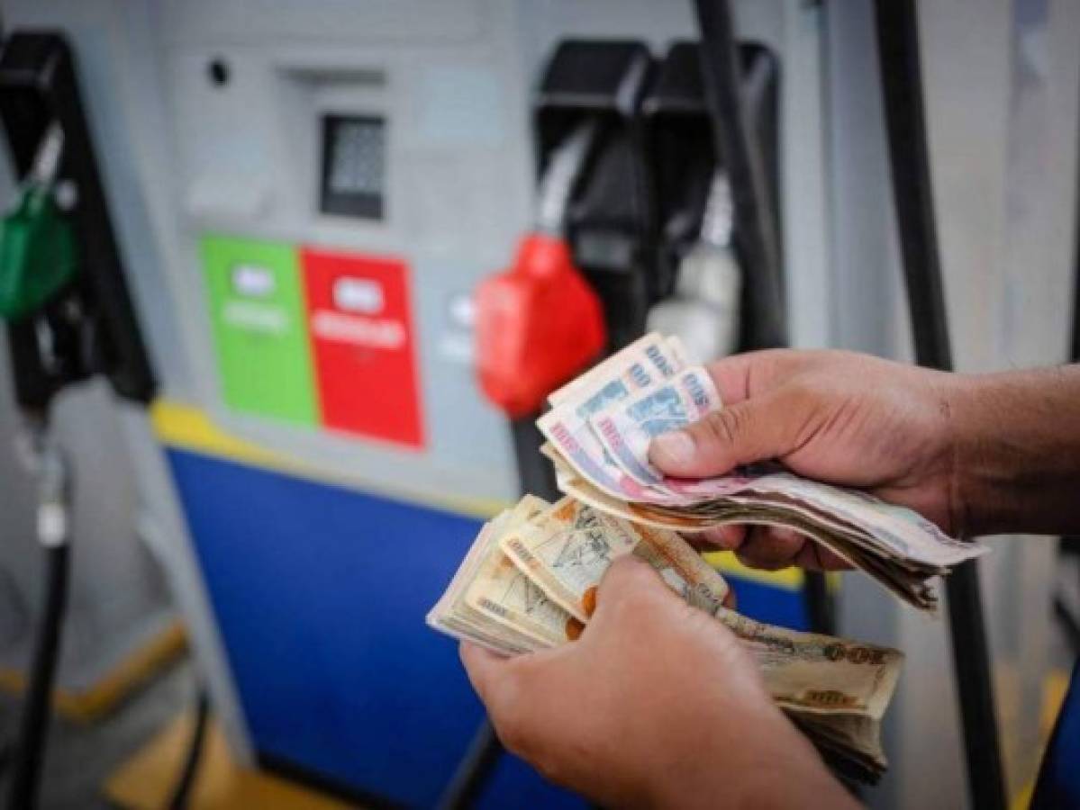 Las gasolinas presentarán un aumento en su precio este lunes 1 de abril de 2019