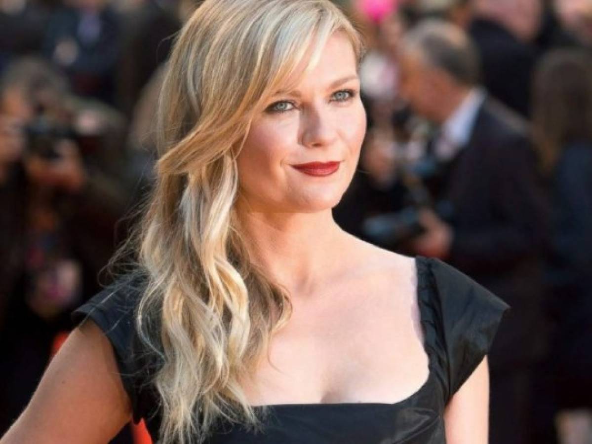 La actriz Kirsten Dunst confirma embarazo con sesión de fotos