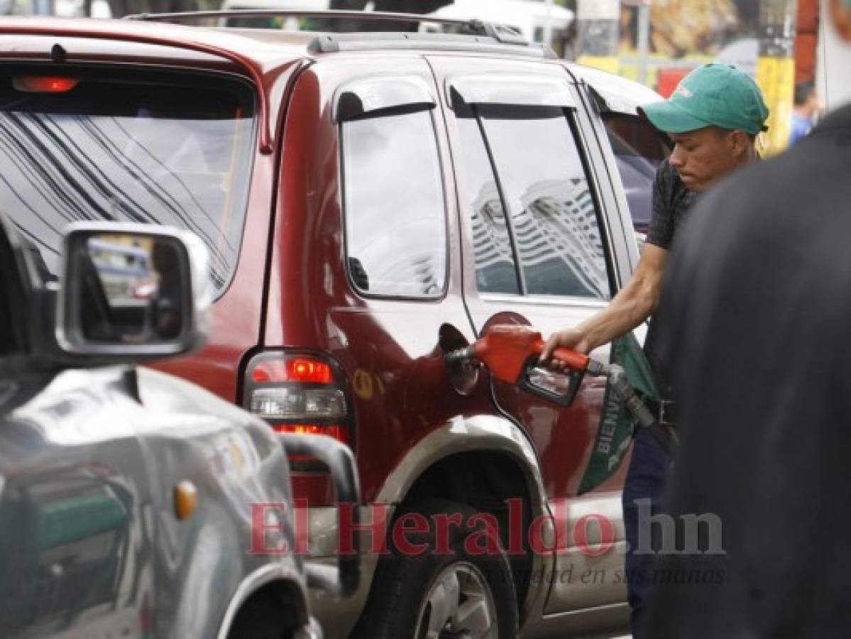 Nuevo aumento en el precio de los combustibles se registra este lunes