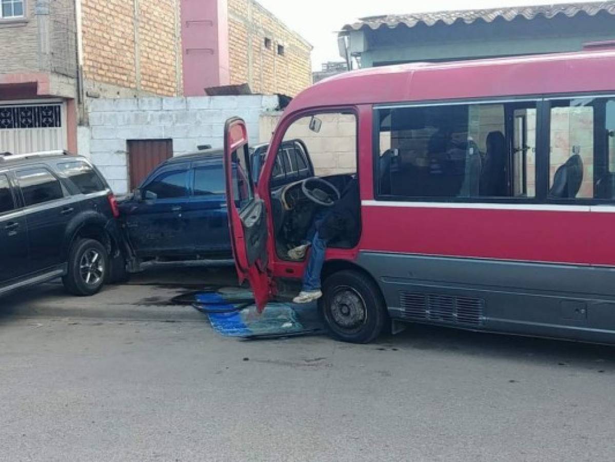 FOTOS: Escena del crimen contra conductor acribillado en Las Brisas