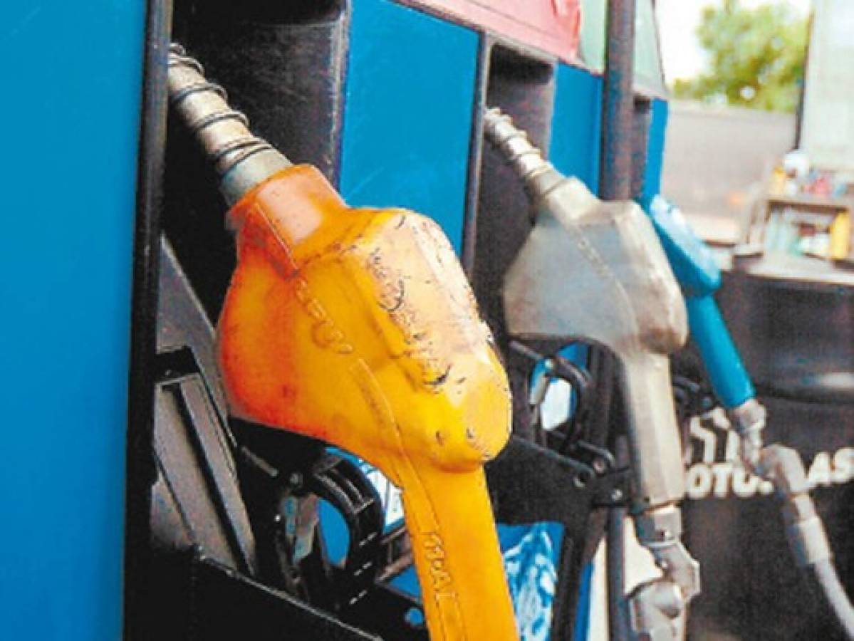 Viene la décima segunda alza para las gasolinas a partir del lunes en Honduras