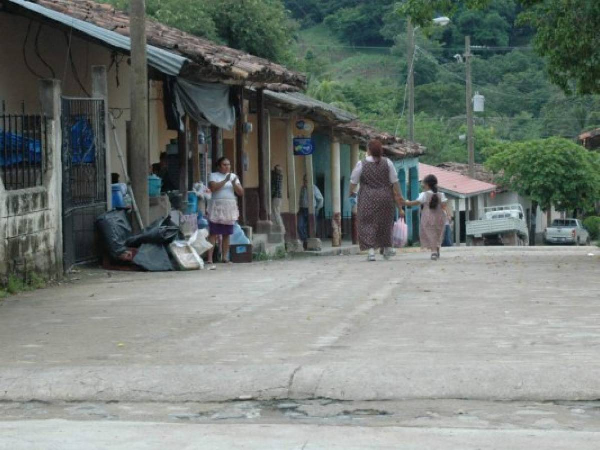 Ordenan toque de queda en Mapulaca por amenazas de pandilleros de El Salvador