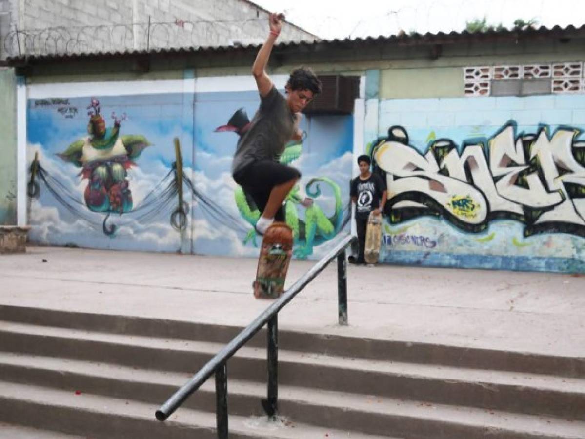 Siente la adrenalina practicando skateboarding