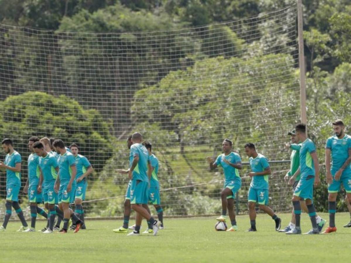 Después de la tragedia, Chapecoense vuelve a la vida