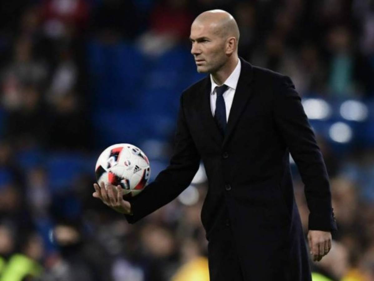 Enemigo de las derrotas (no pierde desde el 6 de abril a manos del alemán Wolfsburgo), Zinedine Zidane ha convertido su nombre en toda una leyenda inmortal del Real Madrid.