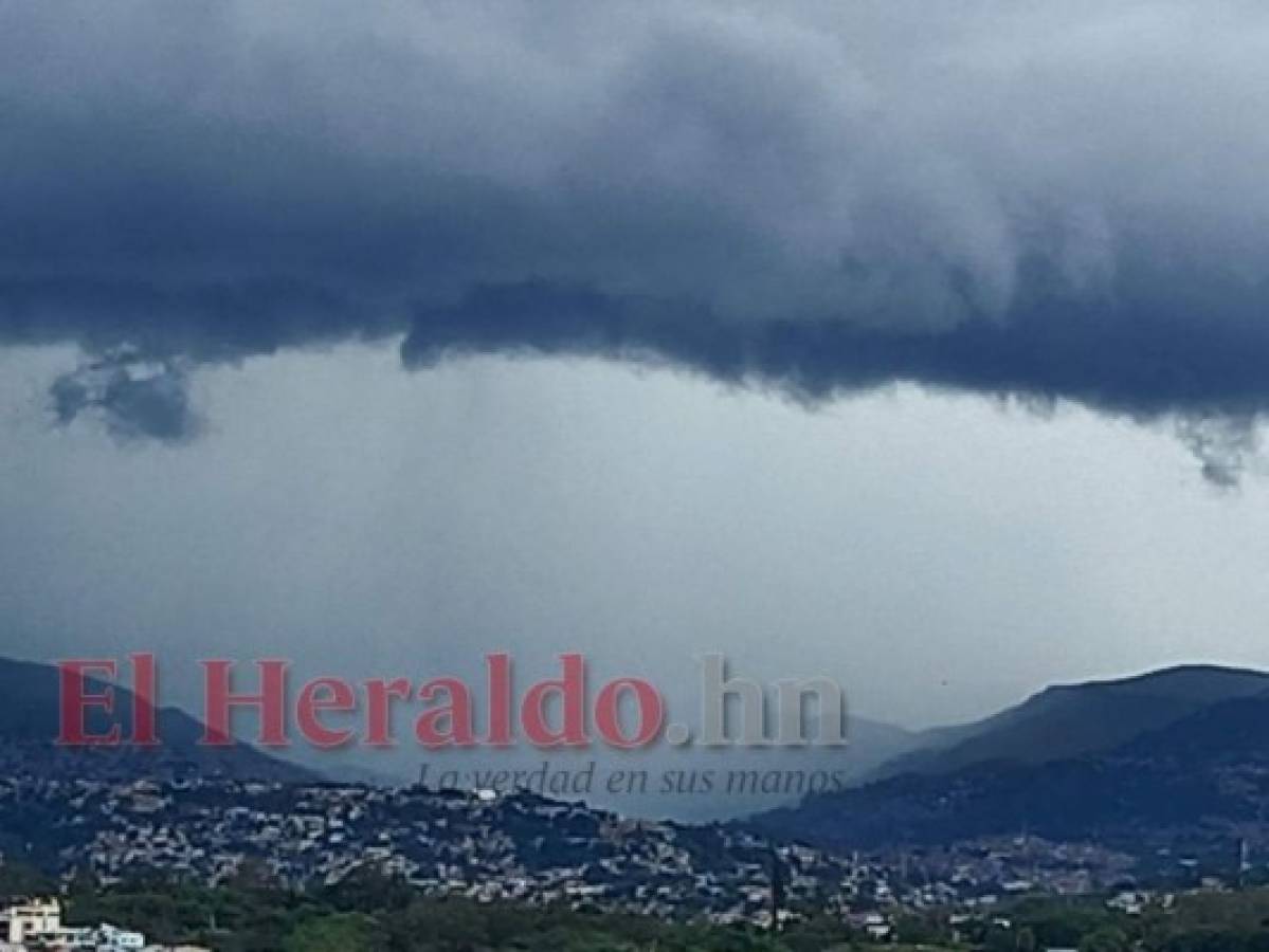 Prevén lluvias y chubascos con actividad eléctrica para este sábado en Honduras