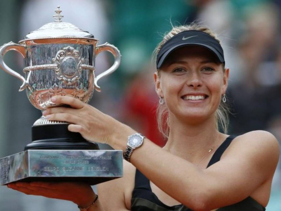 La tenista rusa Maria Sharapova anuncia su retiro