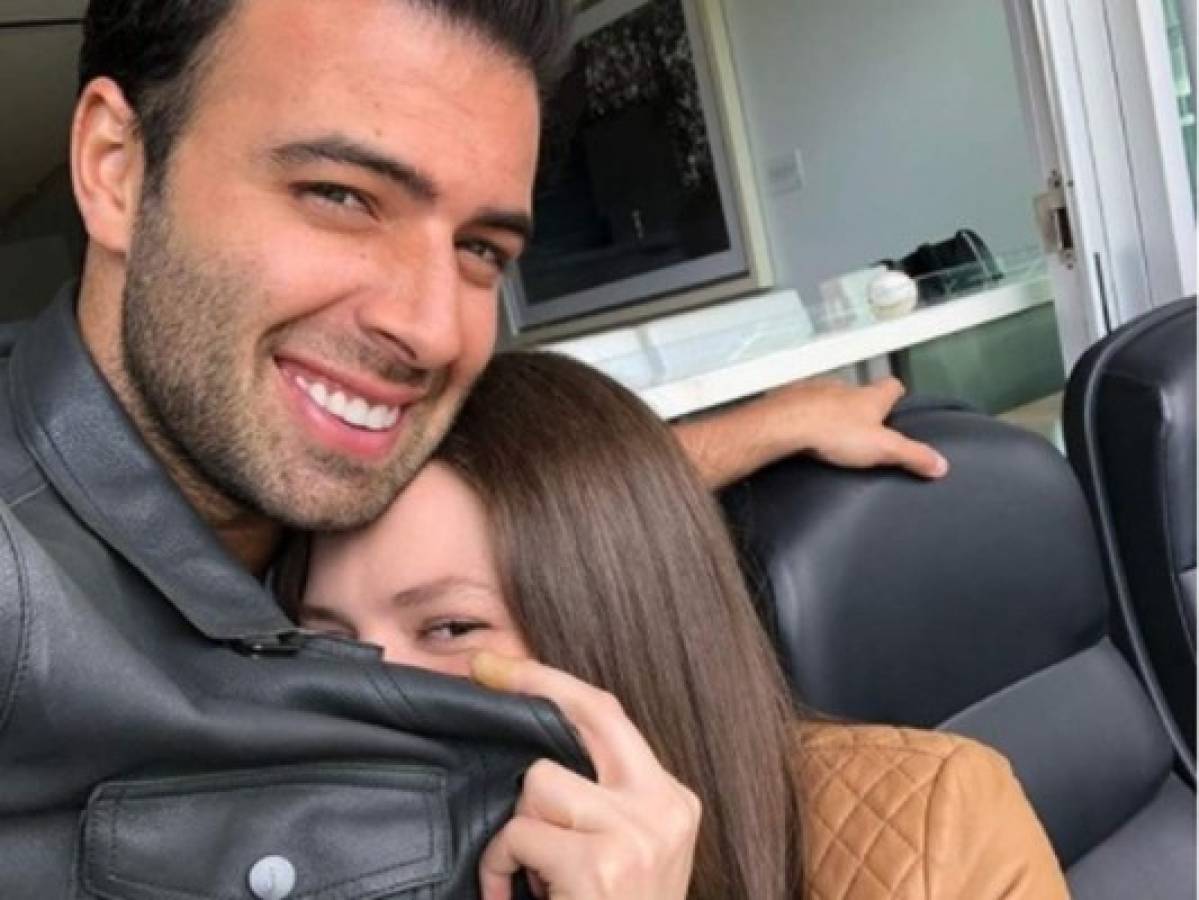 El actor Jencarlos Canela y la cantante Joy Huerta destilan amor en redes sociales