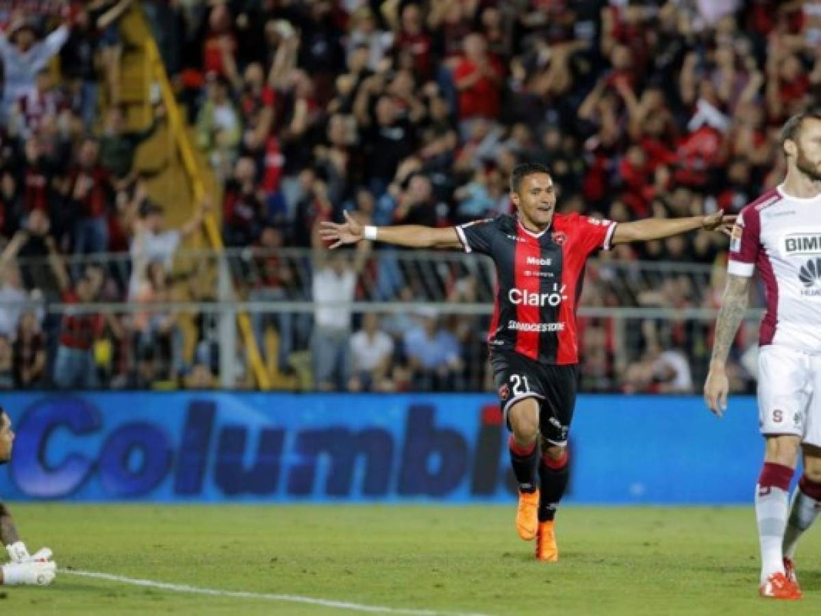 Roger Rojas se queda sin entrenador en la Liga Deportiva Alajuelense