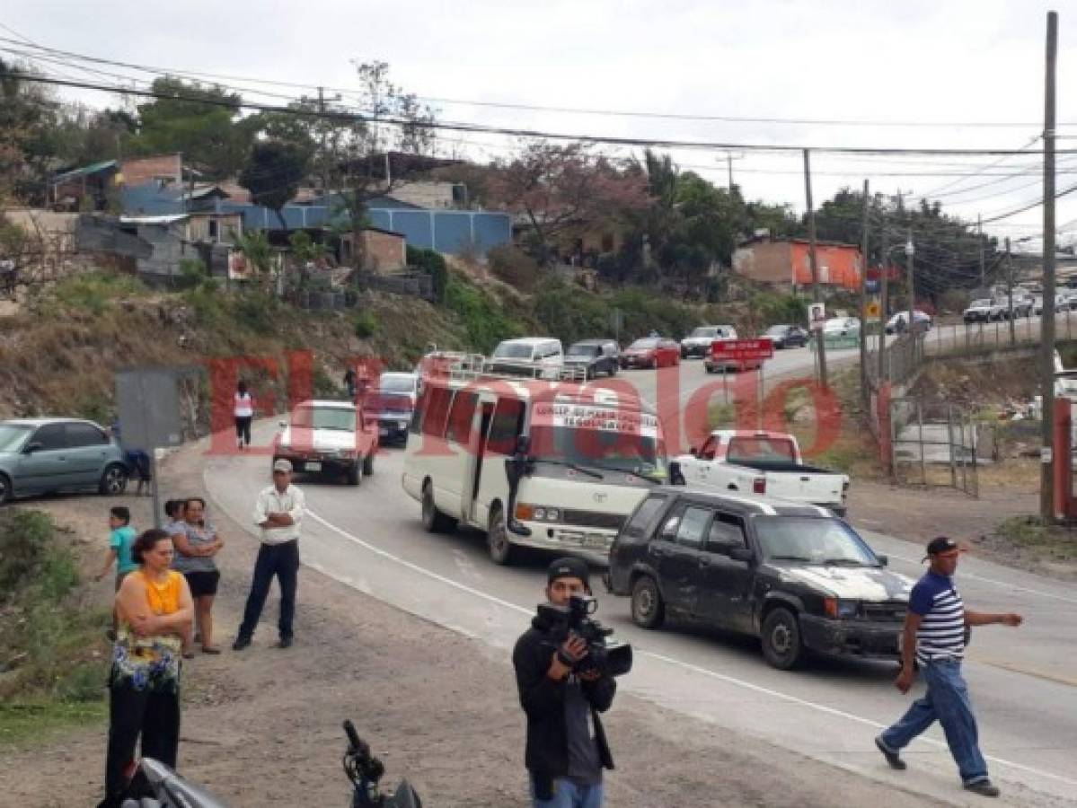 Tres heridos en volcamiento de una rastra en la carretera que conduce al sur de Honduras