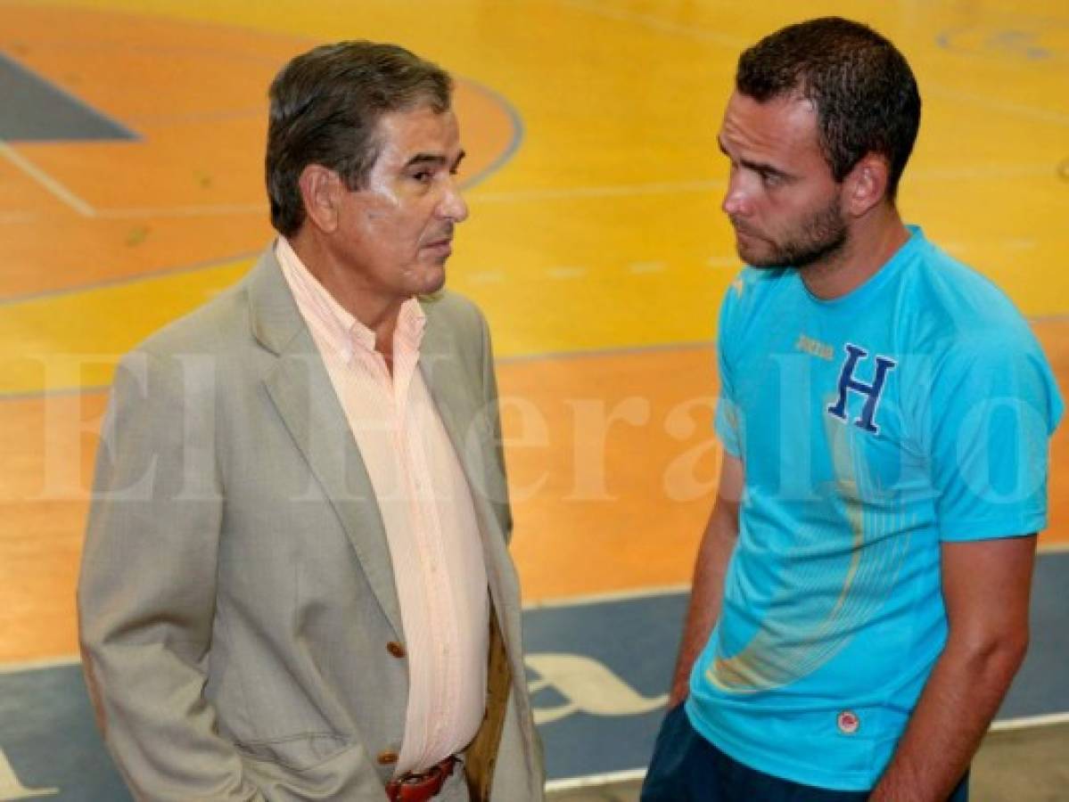 Jorge Luis Pinto visitó Selección de Honduras de fútbol sala