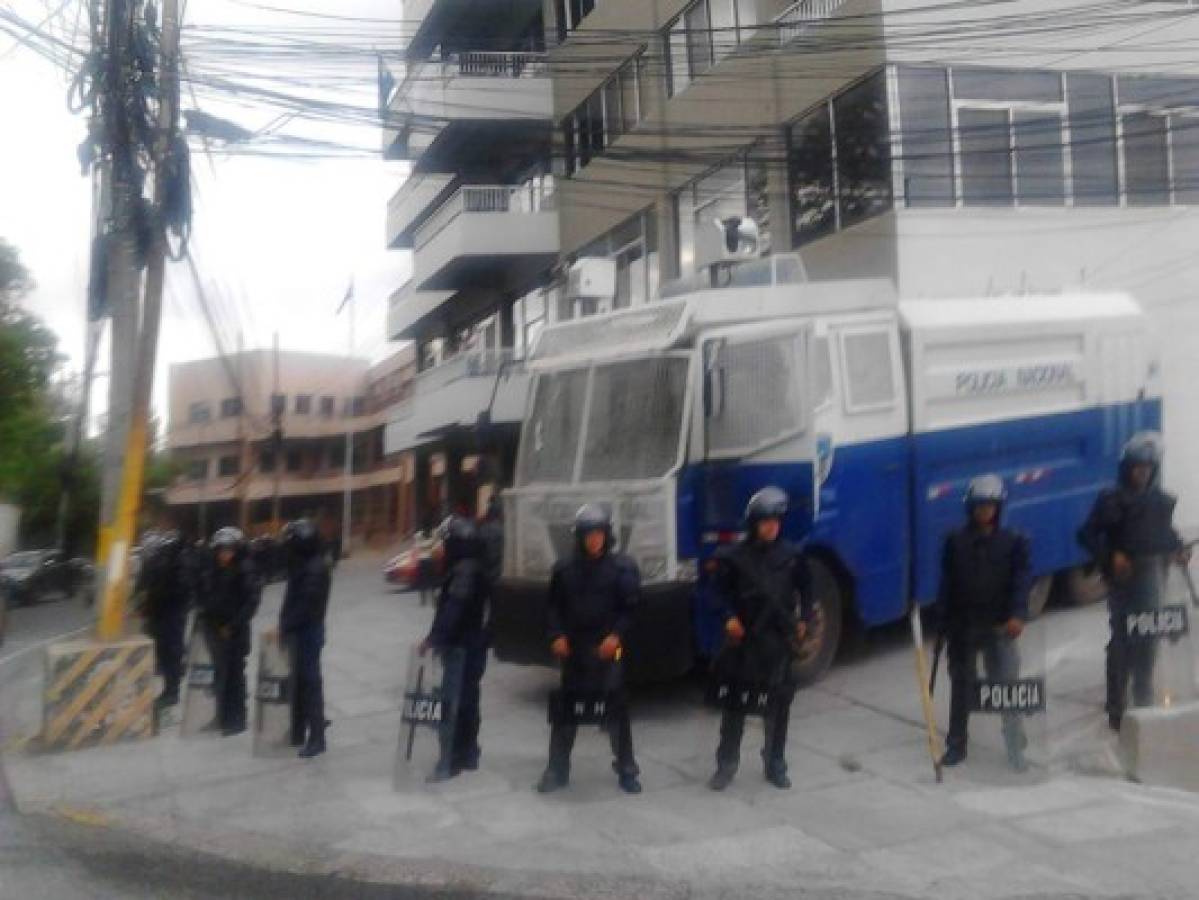 Marcha de las antorchas por cuarto viernes consecutivo