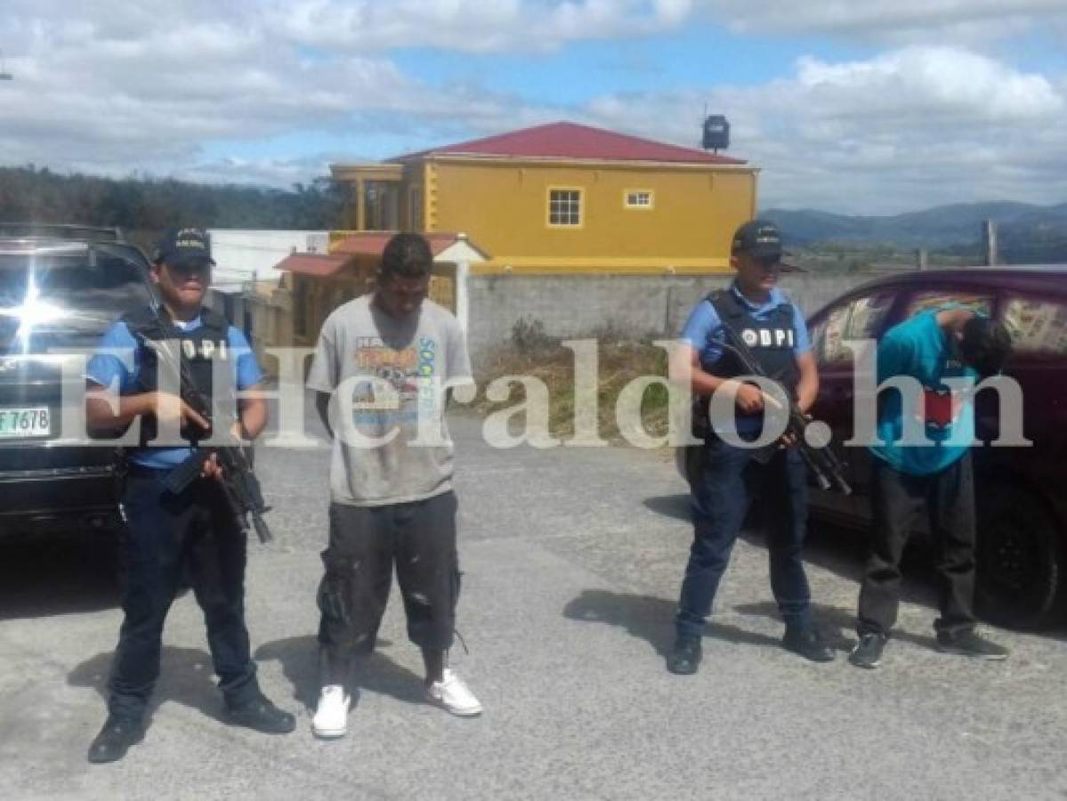 Honduras: Capturan a dos supuestos robacarros en la colonia El Manantial de la capital